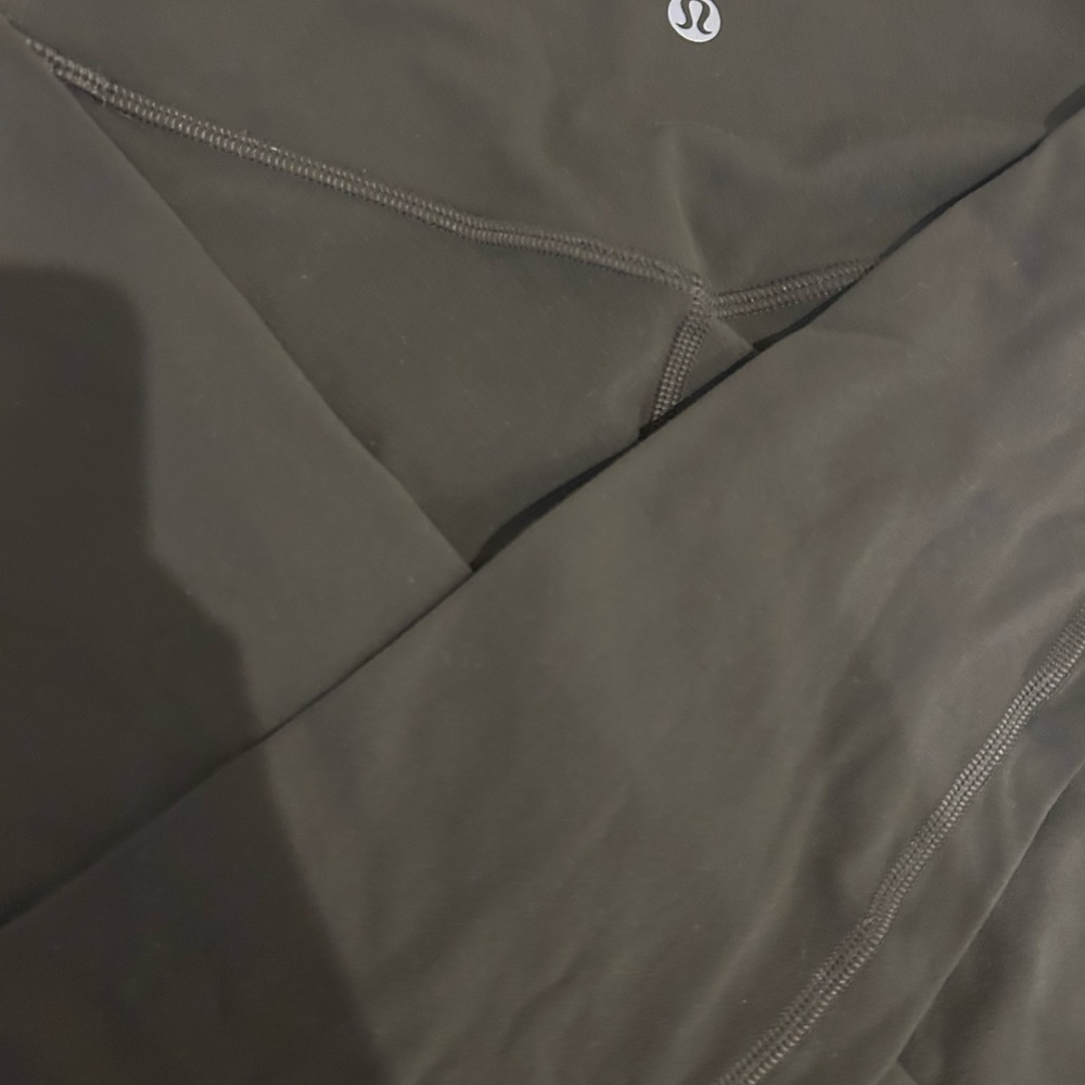Lululemon leggings olive green - Picture 3 of 3